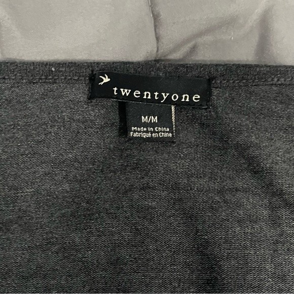 Forever 21 Charcoal Grey Open Front Draped Long Sleeve Cardigan Size Medium - Picture 3 of 6